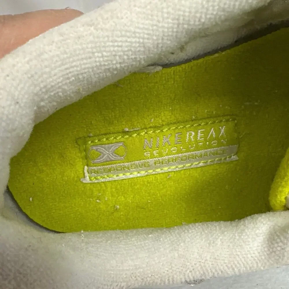 Nike Reax Revolution White/Green Running Walking Women's 7.5 Shoes 333767-101